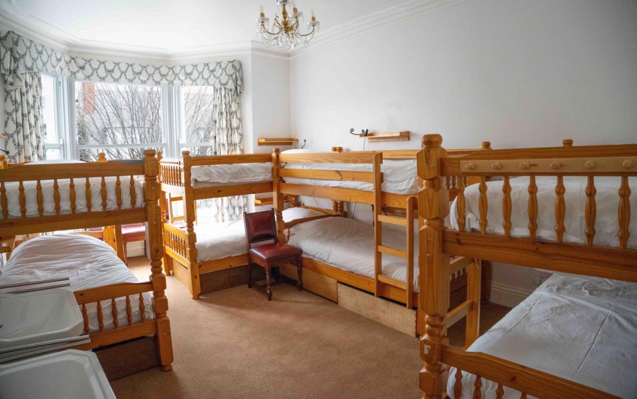 Llandudno Hostel Экстерьер фото