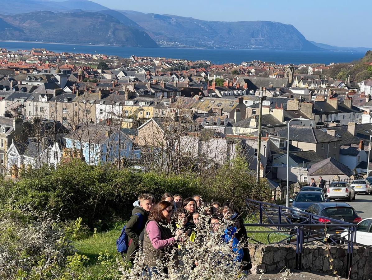 Llandudno Hostel Экстерьер фото